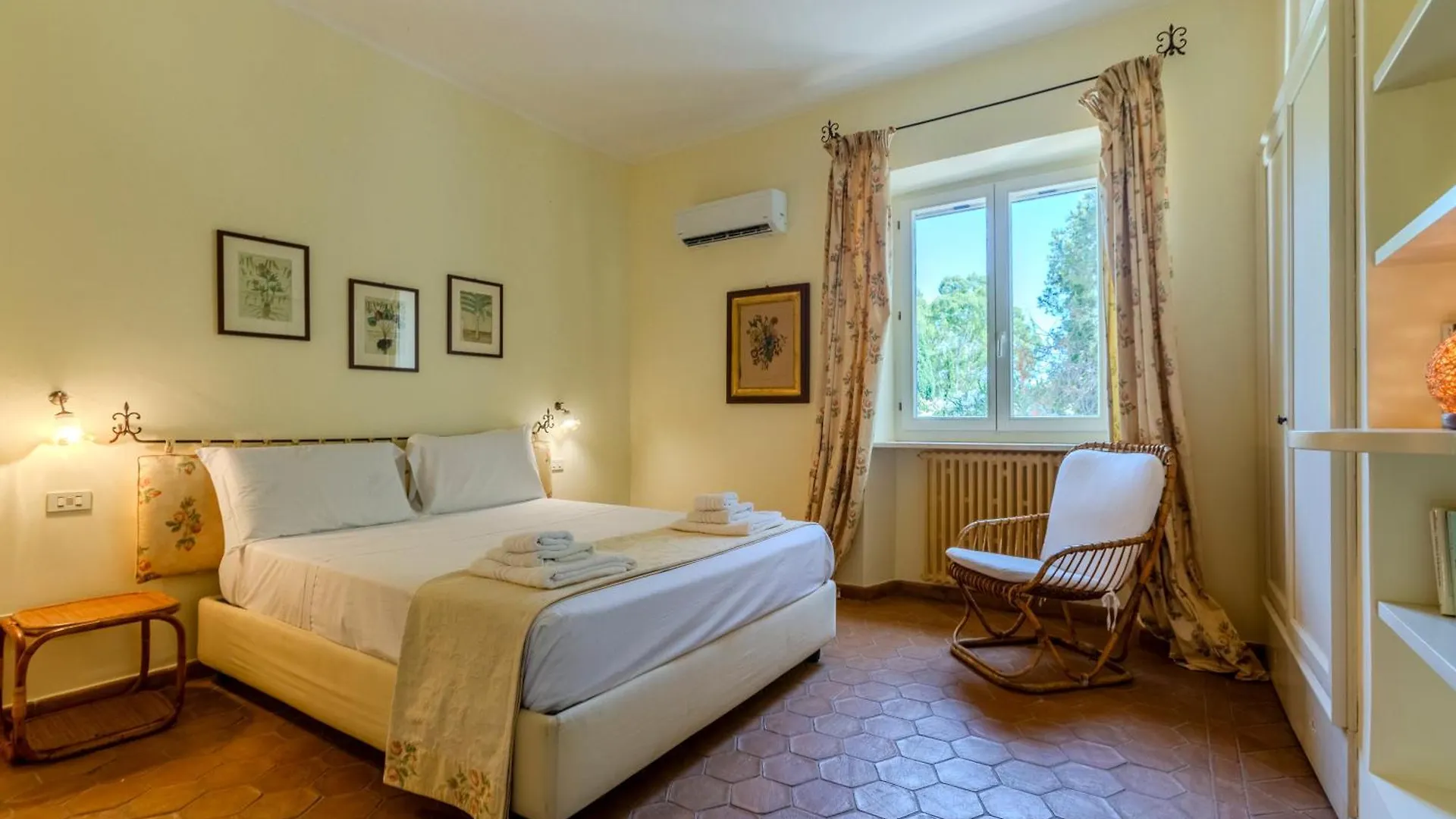 Luxury Villa Flaminia-Exclusive Timeless Elegance Santa Margherita di Pula