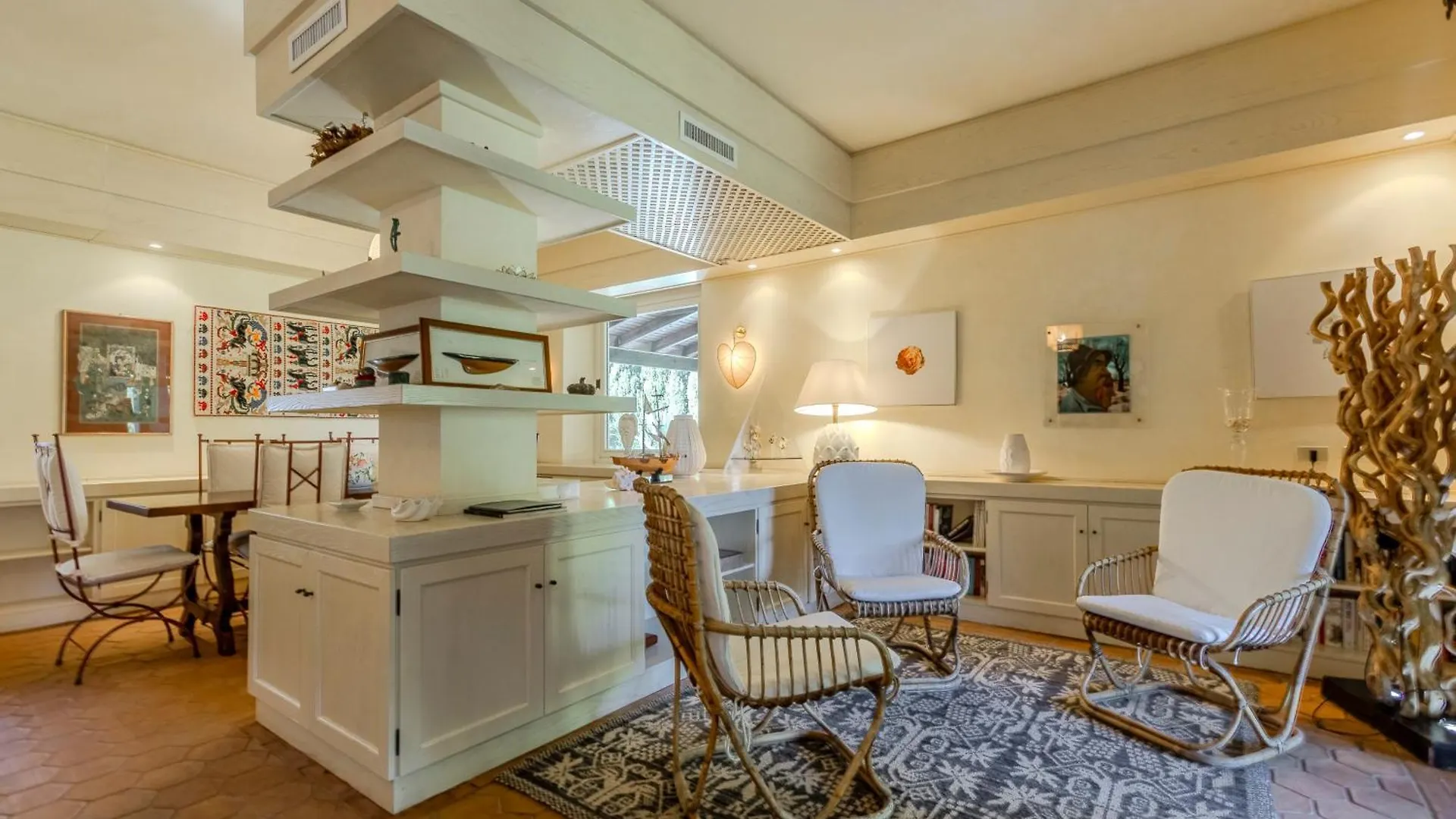 Luxury Villa Flaminia-Exclusive Timeless Elegance Santa Margherita di Pula